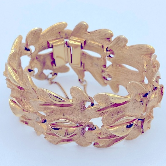 Francois Coro Jewelry - 1950s Francois Coro Gold Plated Satin Finish Bracelet With Wide Textured Links